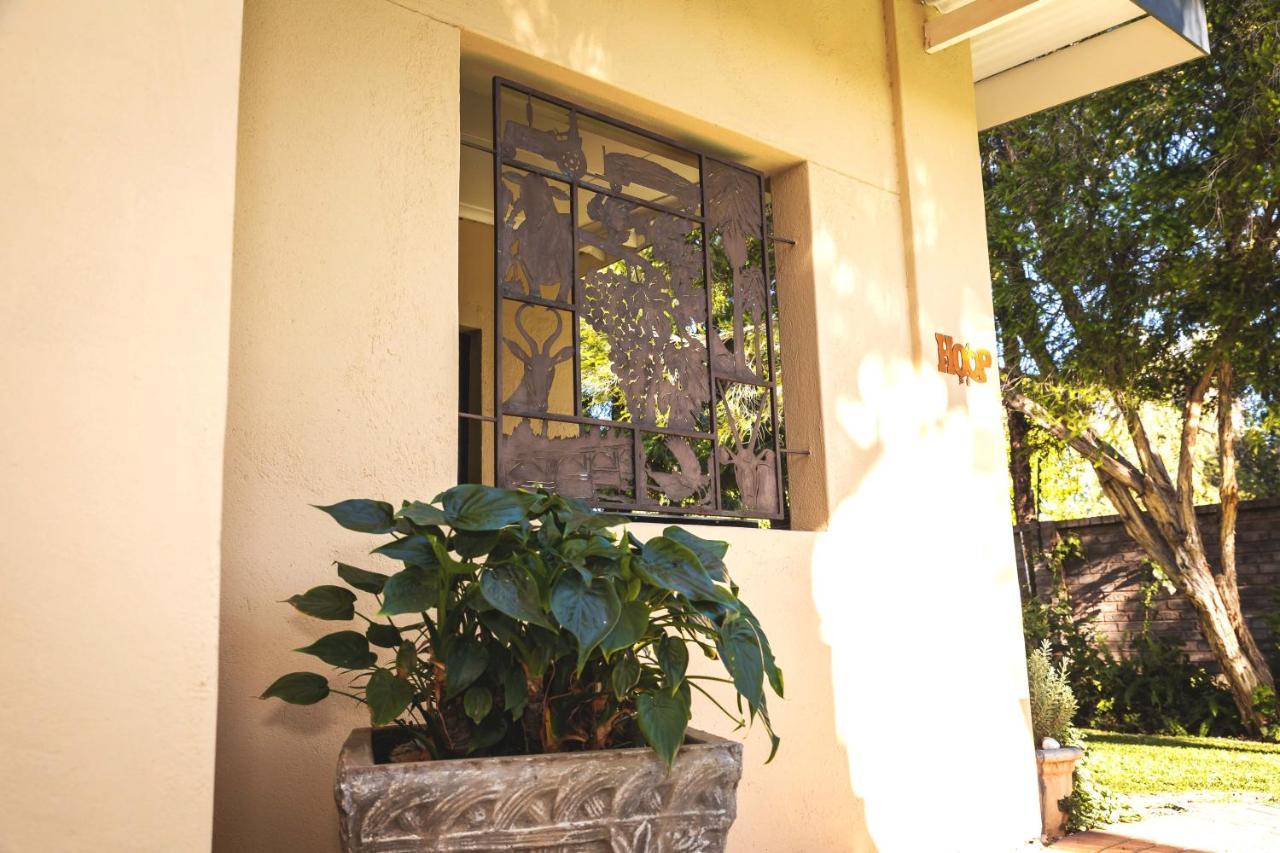 Bed and Breakfast Be My Guest Upington Exterior foto