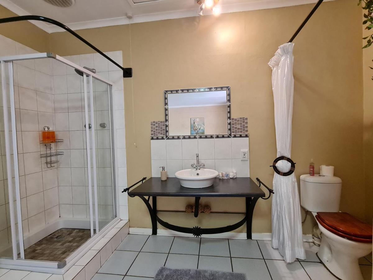 Bed and Breakfast Be My Guest Upington Exterior foto