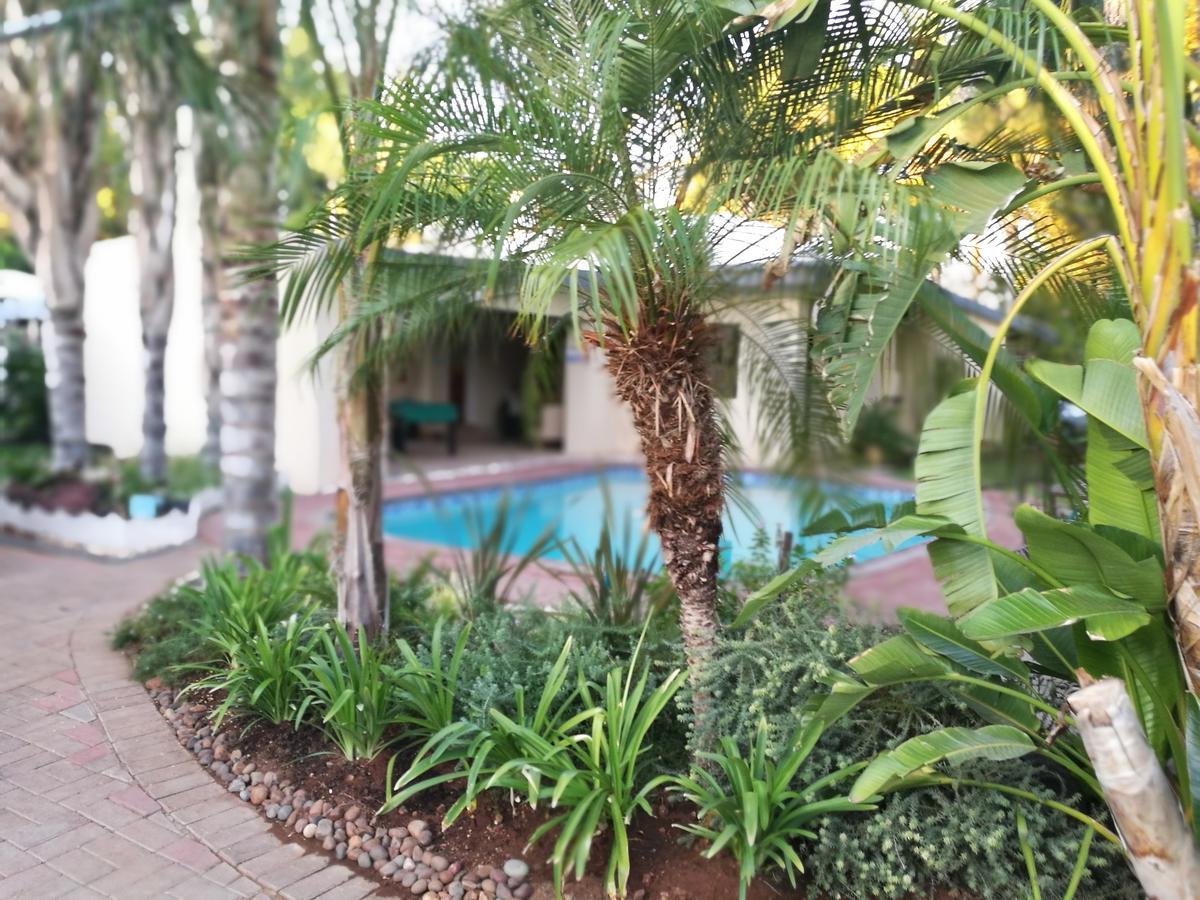 Bed and Breakfast Be My Guest Upington Exterior foto